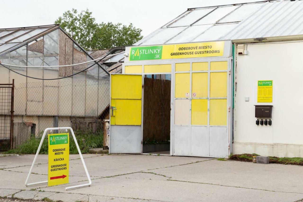 Rastlinky.sk Greenhouse Guestrooms Penzión pre hostí